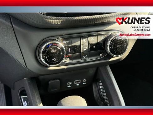 Used 2021 Chevrolet TrailBlazer LT w/ Convenience Package image 15