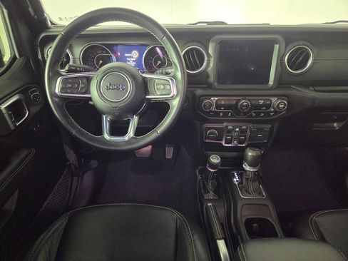 Used 2020 Jeep Wrangler Unlimited Sahara AWD/4WD image 26
