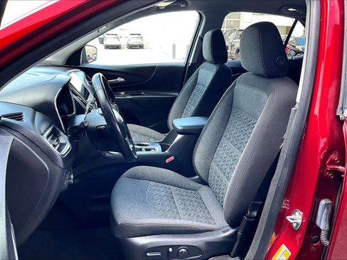 Used 2023 Chevrolet Equinox LT AWD/4WD image 10