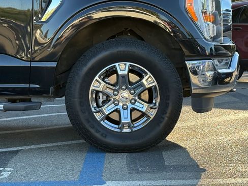 Used 2022 Ford F150 XLT w/ Equipment Group 302A High AWD/4WD image 32