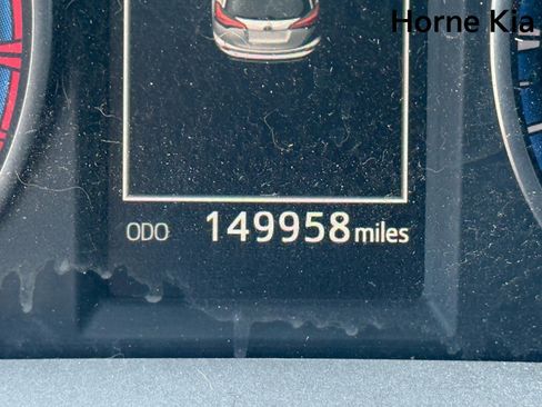 Used 2017 Toyota RAV4 XLE w/ Carpet Mat Package FWD image 16