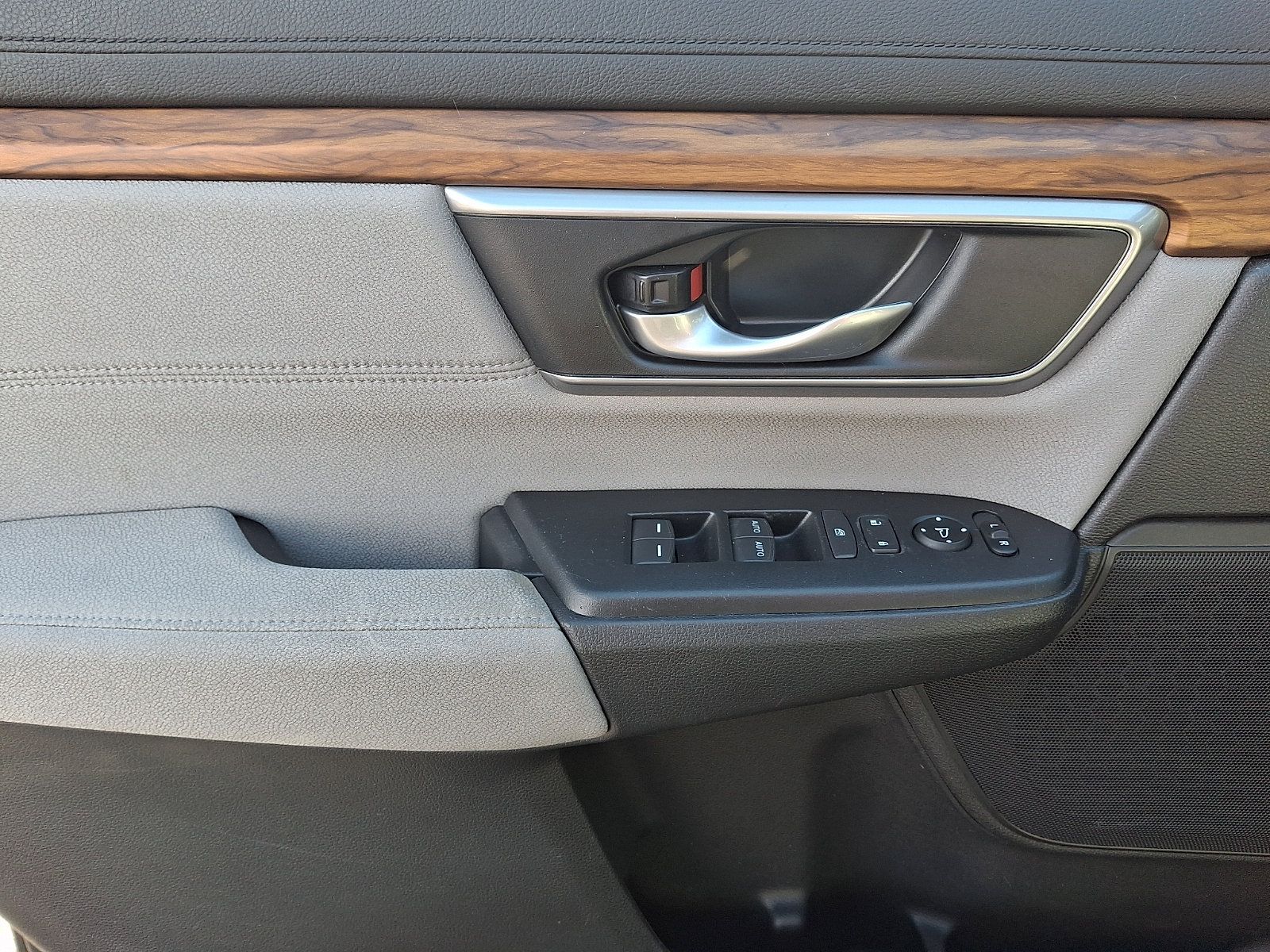 Certified 2019 Honda CR-V EX image 7