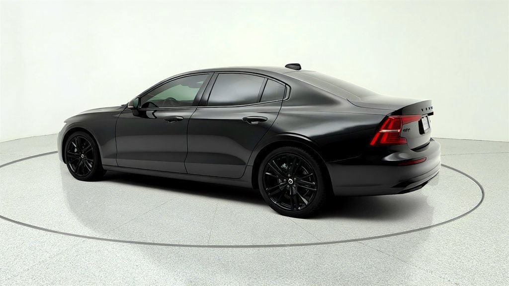 Used 2024 Volvo S60 B5 Plus w/ Climate Package AWD/4WD image 7
