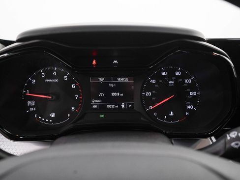 Used 2024 Chevrolet Trax LS FWD image 25