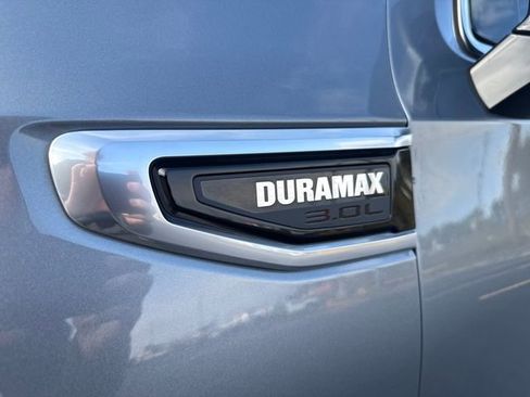 Certified 2022 GMC Yukon Denali image 30