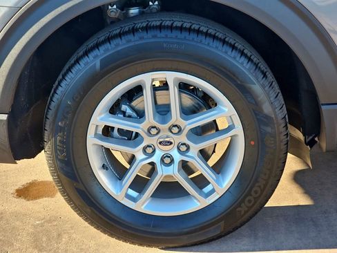 New 2026 Ford Explorer Active image 39