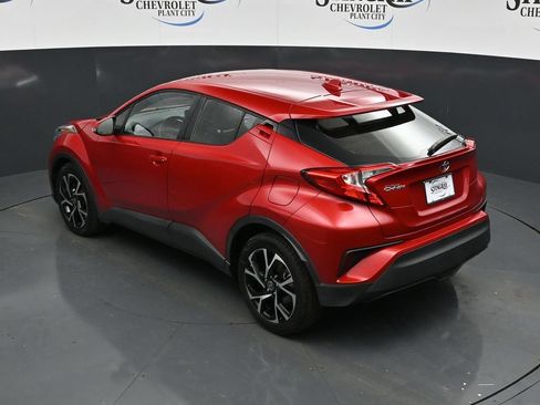 Used 2021 Toyota C-HR XLE FWD image 22