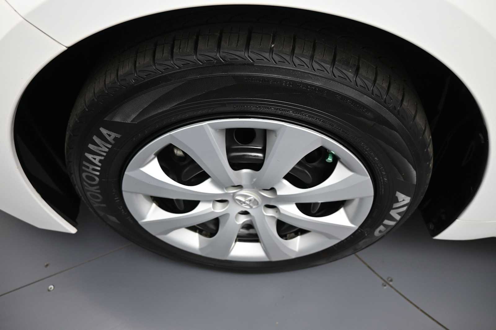 Used 2023 Toyota Corolla LE FWD image 14