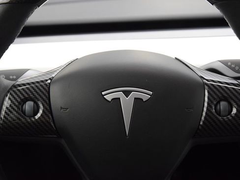 Used 2024 Tesla Model Y Long Range image 24