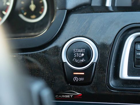 Used 2015 BMW 750Li xDrive image 32