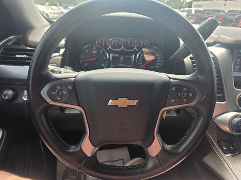Used 2018 Chevrolet Suburban LT AWD/4WD image 16
