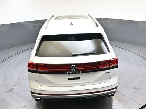 New 2026 Volkswagen Atlas Peak Edition image 44