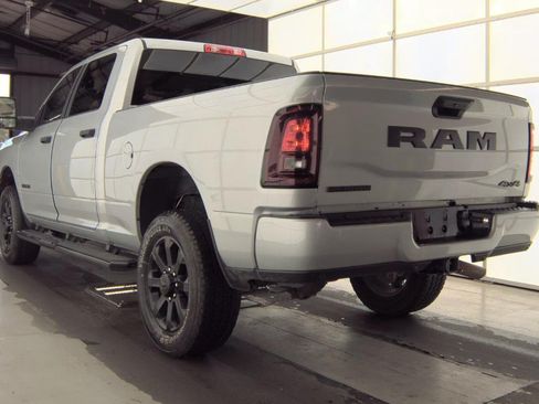 Used 2026 RAM 2500 Big Horn AWD/4WD image 6