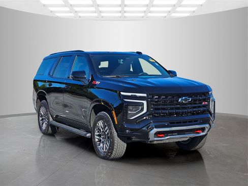 Used 2025 Chevrolet Tahoe Z71 w/ Z71 Off-Road Package image 8