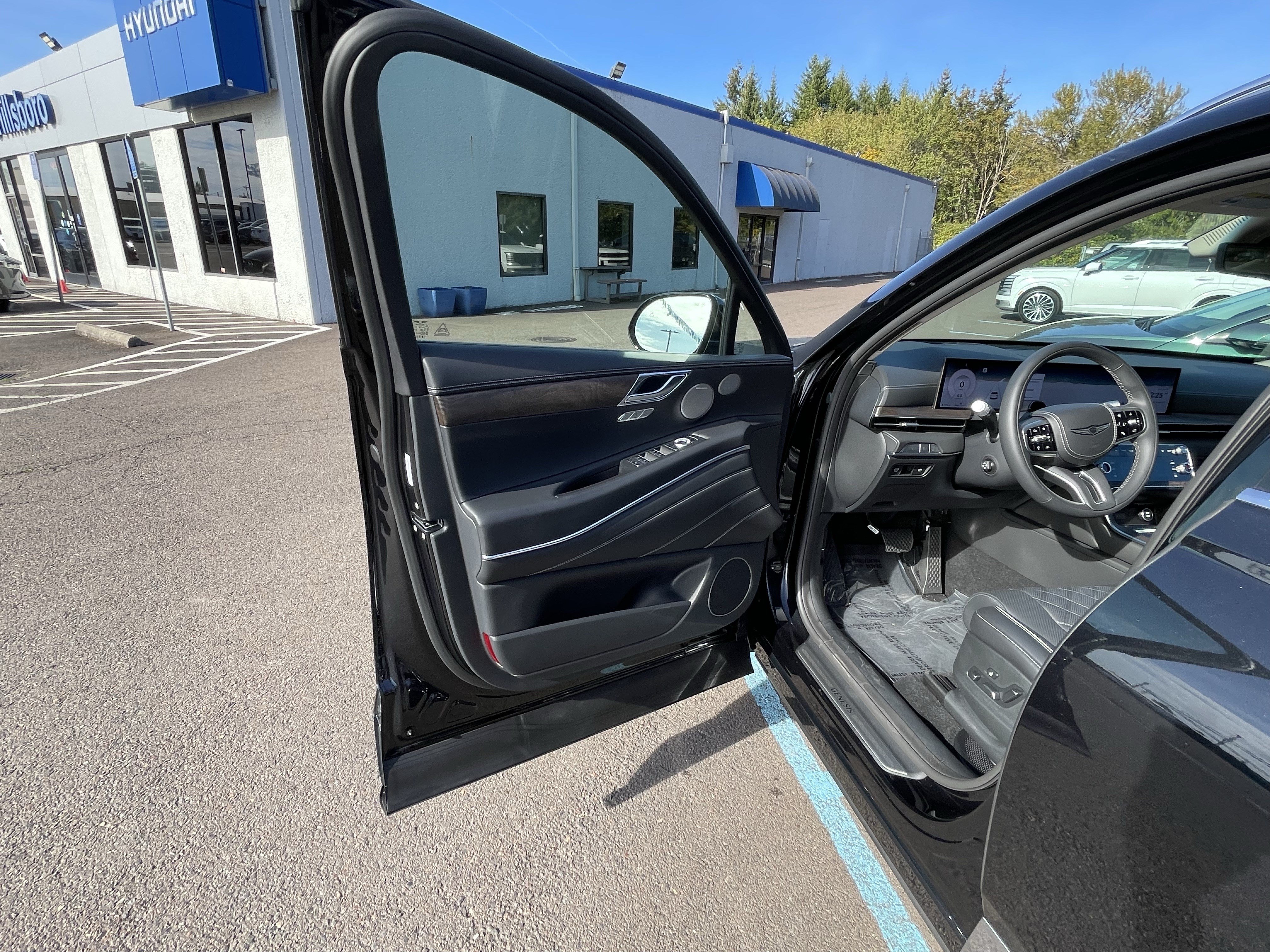 Used 2026 Genesis GV80 3.5T Prestige AWD/4WD image 17