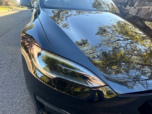 Used 2022 Tesla Model S AWD image 68