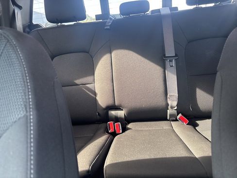 Used 2024 GMC Canyon Elevation w/ Convenience Package image 24