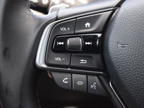Used 2020 Honda Accord Sport image 6