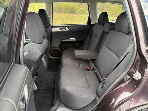Used 2013 Subaru Forester 2.5X Premium AWD/4WD image 15