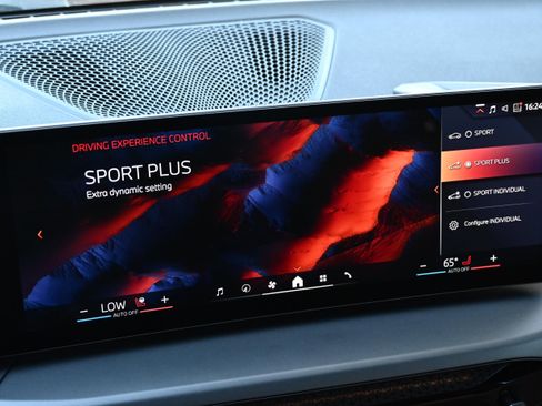 Certified 2025 BMW 230i Coupe image 32