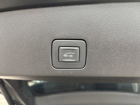 Used 2023 Buick Encore GX Select w/ Sport Touring Package AWD/4WD image 14