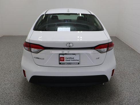Certified 2026 Toyota Corolla LE FWD image 8