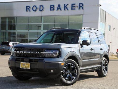 Certified 2025 Ford Bronco Sport Outer Banks w/ Outer Banks Tech Package+ image 1