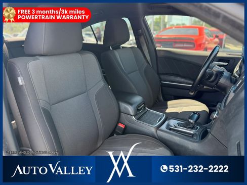 Used 2022 Dodge Charger SXT RWD image 21