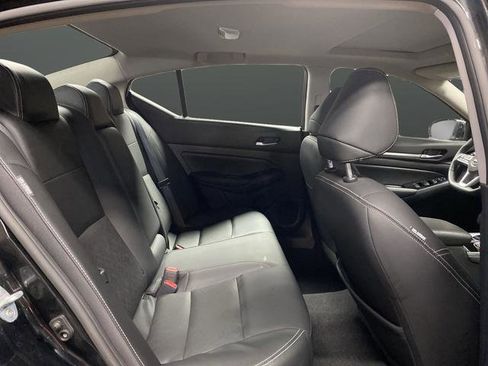 Used 2024 Nissan Altima 2.5 SL image 31