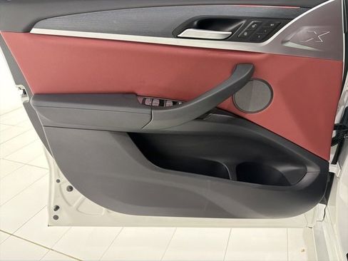 Certified 2024 BMW X3 xDrive30i w/ Premium Package image 10