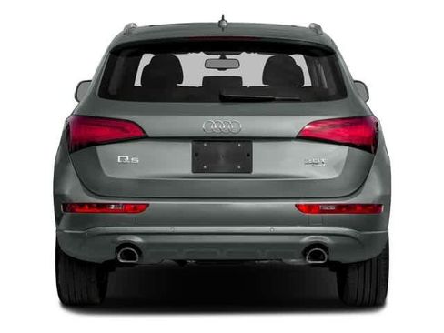 Used 2017 Audi Q5 2.0T Premium Plus w/ Technology Package image 8