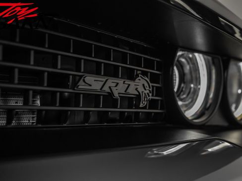 Used 2023 Dodge Challenger SRT Hellcat image 9