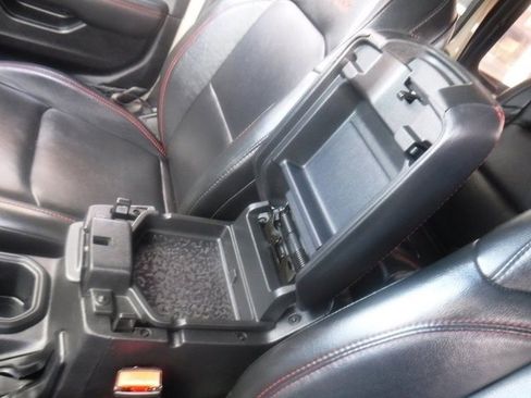 Certified 2022 Jeep Wrangler Unlimited Rubicon w/ LED Lighting Group image 20