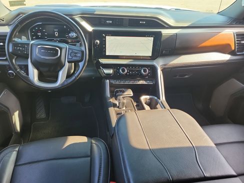 Used 2023 GMC Sierra 1500 Denali w/ Denali Reserve Package image 18