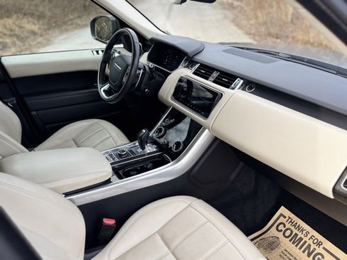 Used 2020 Land Rover Range Rover Sport HSE Dynamic image 20