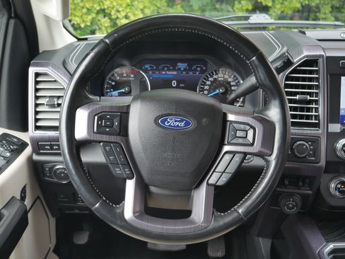 Used 2021 Ford F350 Limited AWD/4WD image 7
