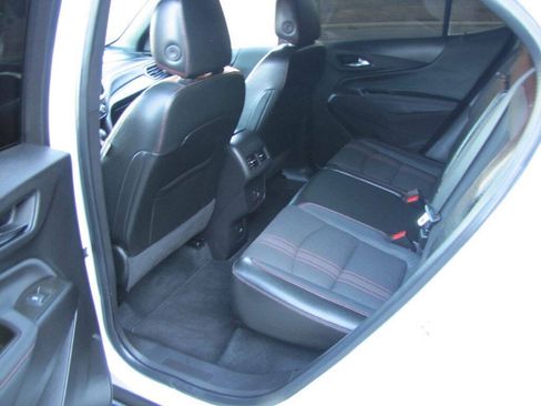 Used 2024 Chevrolet Equinox RS FWD image 19
