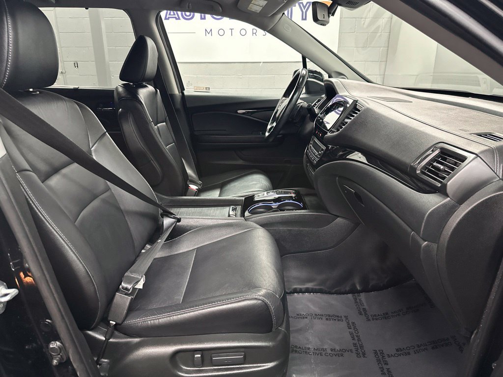 Used 2022 Honda Pilot Touring image 17