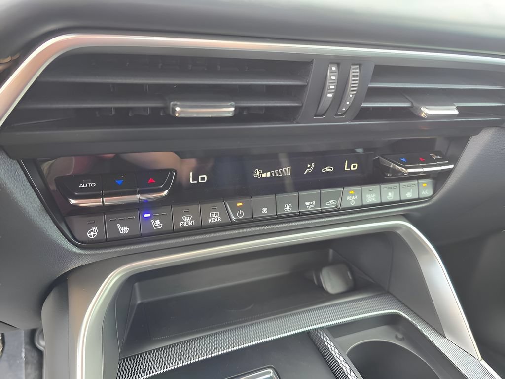 Used 2025 MAZDA CX-70 Plug-In Hybrid w/ Premium Plus AWD/4WD image 21