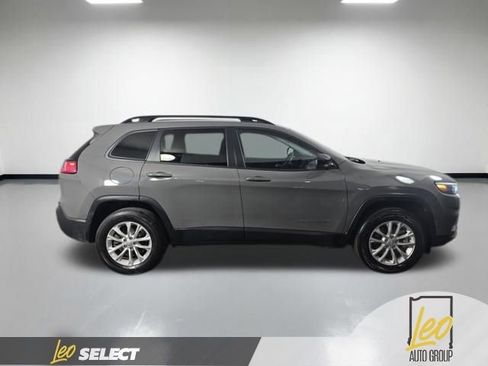 Used 2022 Jeep Cherokee Latitude Lux AWD/4WD image 5