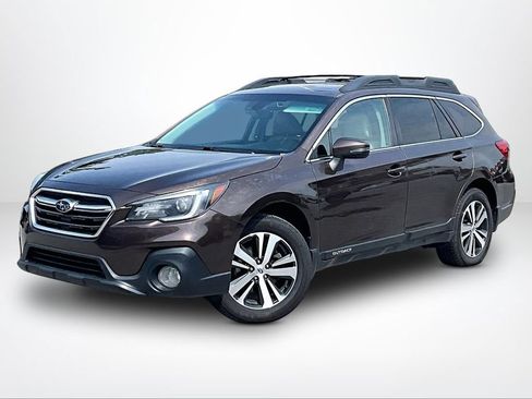 Used 2019 Subaru Outback 2.5i Limited w/ Popular Package #2 AWD/4WD image 2