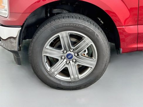 Used 2019 Ford F150 XLT w/ Equipment Group 302A Luxury AWD/4WD image 10