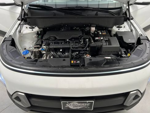 Used 2025 Hyundai Kona SEL AWD/4WD image 69