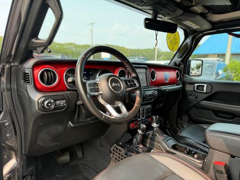 Used 2021 Jeep Wrangler Unlimited Rubicon AWD/4WD image 14