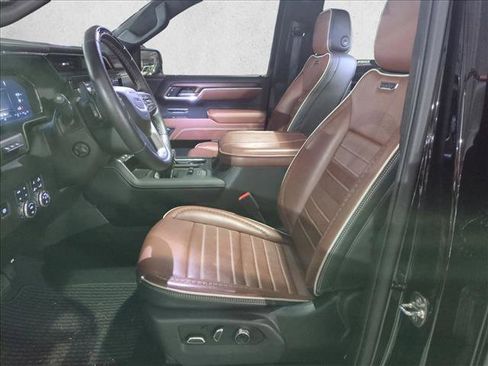 Used 2025 GMC Sierra 1500 Denali Ultimate image 24