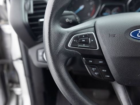 Used 2018 Ford Escape SE FWD image 37