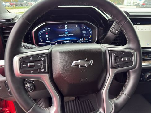 Used 2023 Chevrolet Silverado 1500 RST image 19