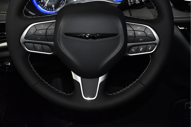 New 2026 Chrysler Pacifica Select AWD/4WD image 24