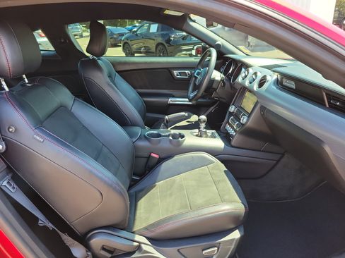 Used 2016 Ford Mustang GT Premium RWD image 10