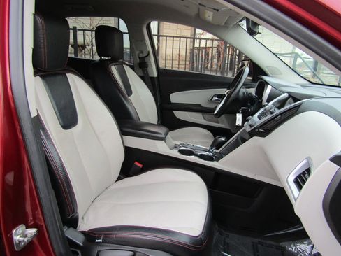 Used 2017 Chevrolet Equinox LT w/ Convenience Package image 11